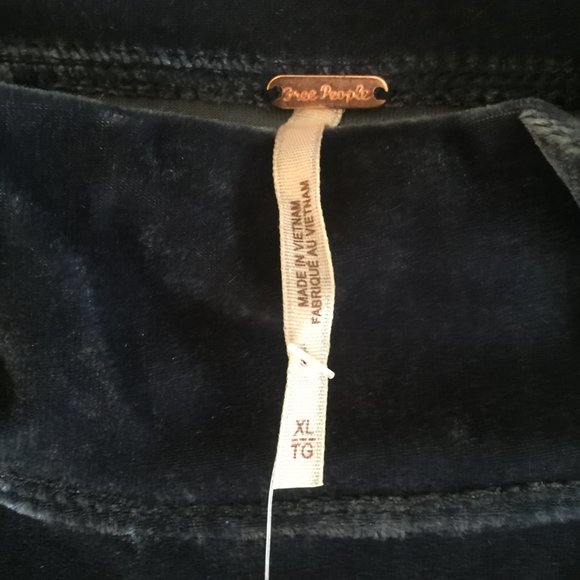 Blue velour top with gathered elbow-length sleeves - Picture 4 of 4